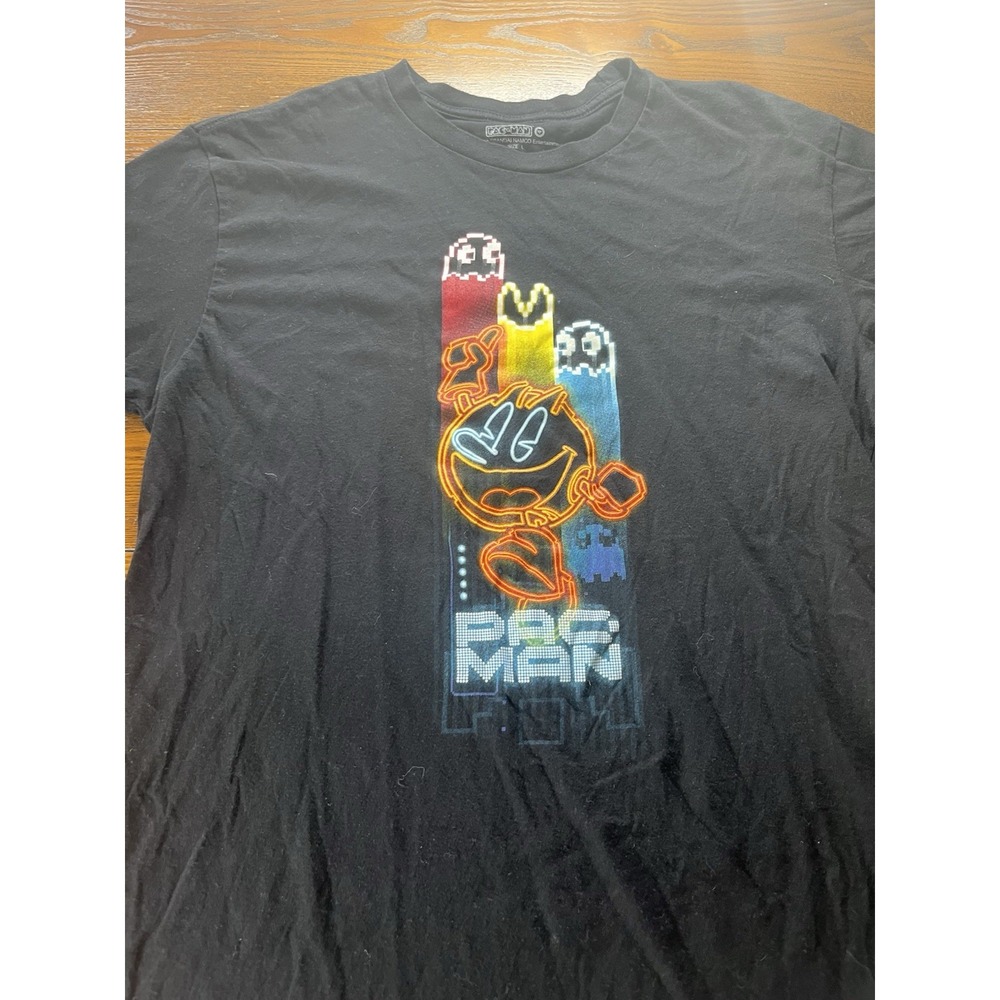 PAC-MAN Official Video Game Namco Atari Graphic Tee Sz Large Black